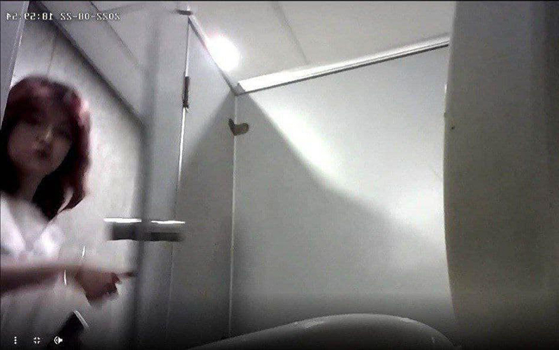 Có phải Beat đỏ lộ clip đi vệ sinh không?