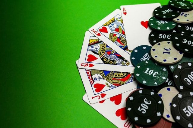Giải đáp: sâm lốc chơi như thế nào?