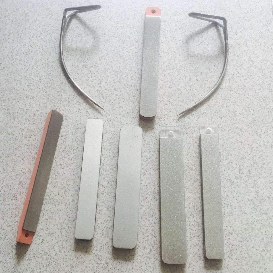 Dụng cụ mài cựa gà chuyên dụng