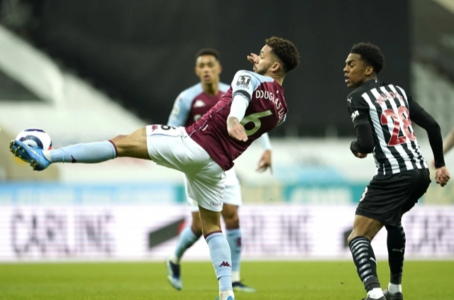 Aston Villa có chặn được mạch thắng của Newcastle ?