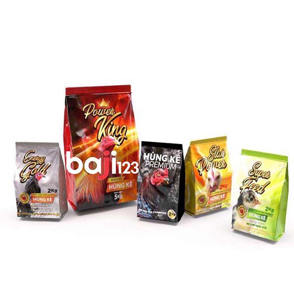 Thức ăn gà kém chất lượng không đủ chất cũng có thể là nguyên nhân gà ăn nhiều nhưng vẫn gầy