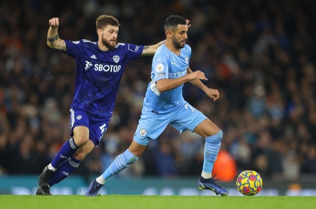 Man City dễ dàng đánh bại Leeds Utd
